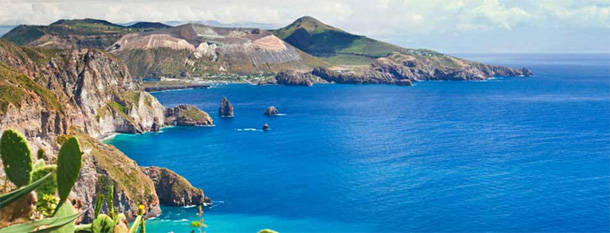 Lipari - Minicrociere in Motonave - Escursioni alle Isole Eolie con Aliante Tour
