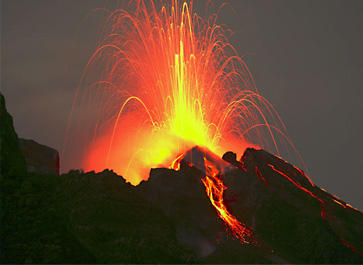 Stromboli - Minicrociere in Motonave - Escursioni alle Isole Eolie con Aliante Tour